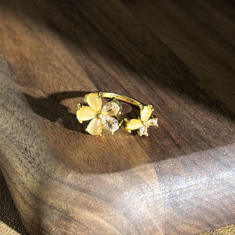 2026 Butterfly Rui Flower Shadow Light Luxury Sweet Girl Fashion Flower Butterfly Opening Ring Women s Delicate Opal Niche Ring Resizable
2026 Butterfly Rui Flower Shadow Light Luxury Sweet Girl Fashion Flower Butterfly Opening Ring Women s Delicate Opal Niche Ring Resizable