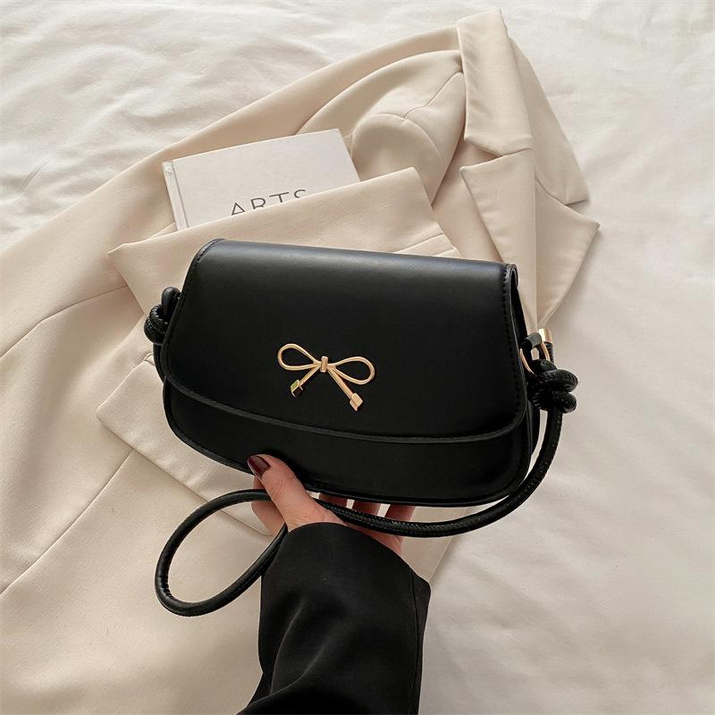 Popular bow Korean version ins foreign style high-end texture design sense versatile fashion underarm bag women s shoulder bag чорний
Popular bow Korean version ins foreign style high-end texture design sense versatile fashion underarm bag women s shoulder bag чорний