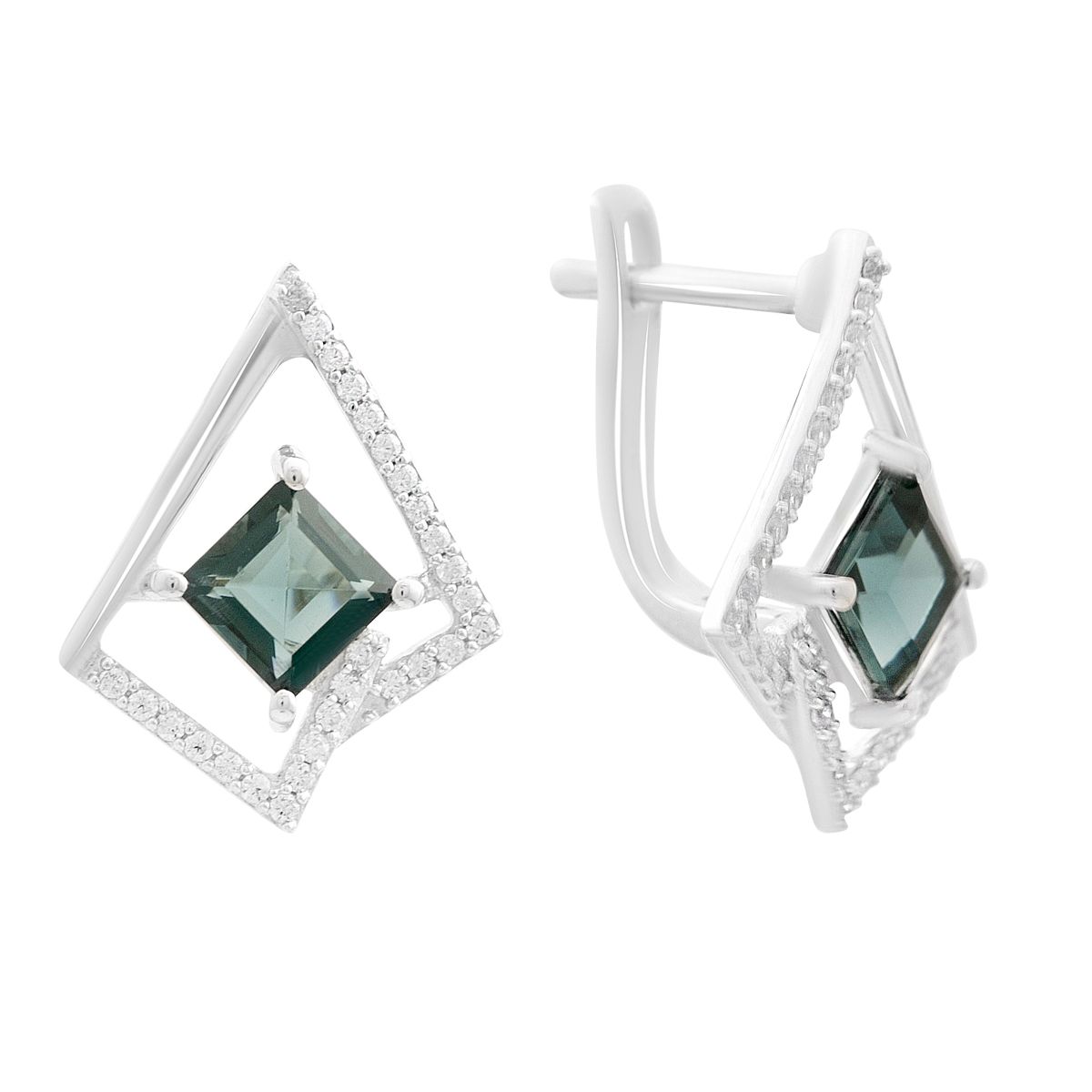 Silver earrings with London Blue topaz 2.369ct, cubic zirconia (2204886) синій
Silver earrings with London Blue topaz 2.369ct, cubic zirconia (2204886) синій