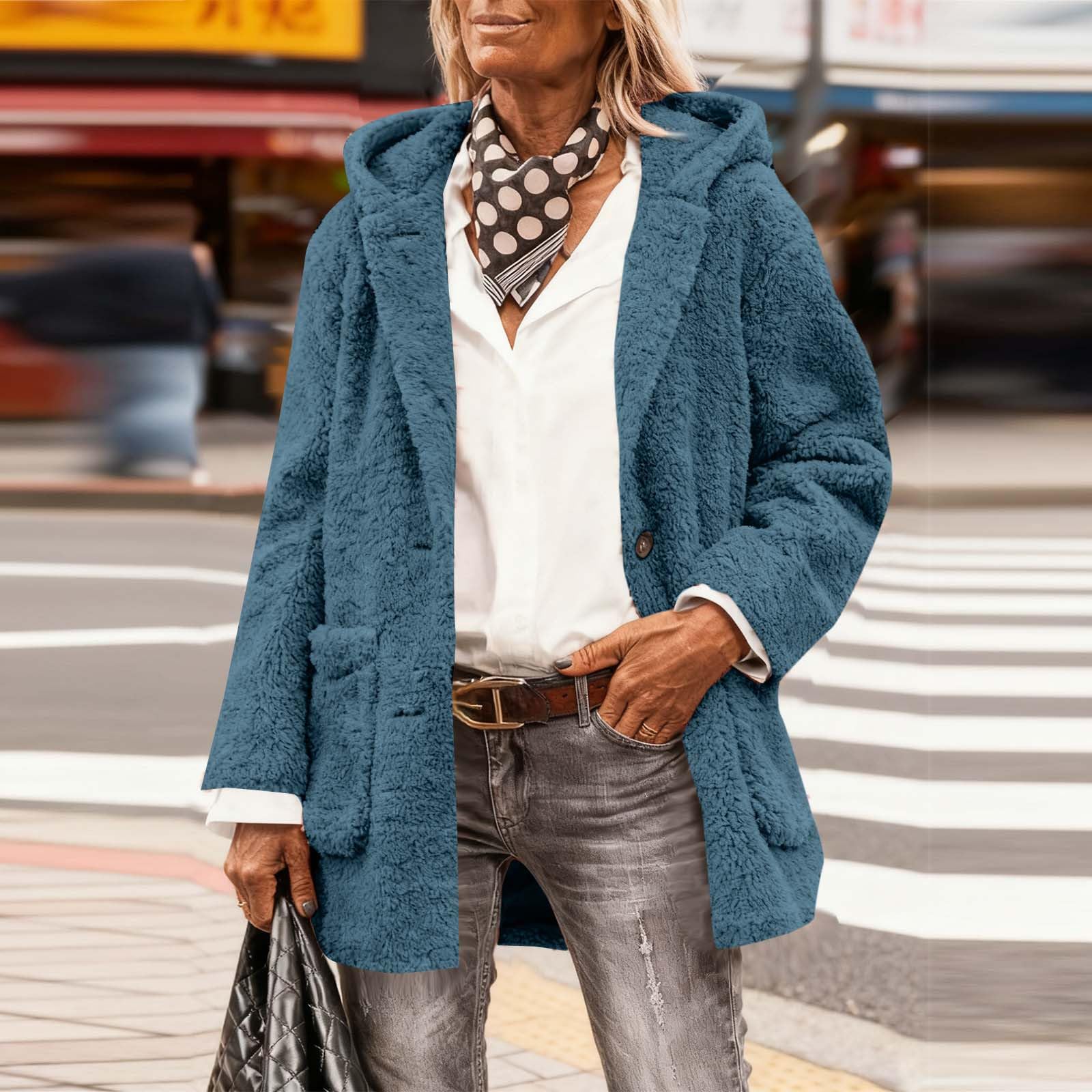 Женская модная куртка на молнии с длинными рукавами свободного кроя S тёмно-синий
Женская модная куртка на молнии с длинными рукавами свободного кроя S тёмно-синий