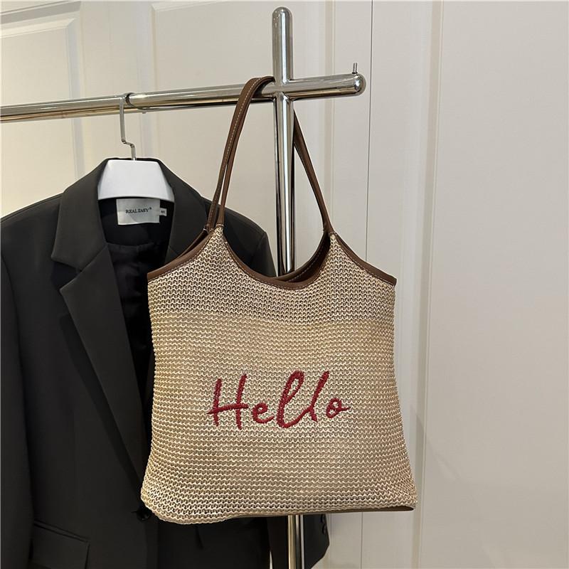 Simple Large Capacity Women Straw Shoulder Bag Casual Letter Embroidery Ladies Woven Bags Commuter Portable Female Tote Handbags хакі
Simple Large Capacity Women Straw Shoulder Bag Casual Letter Embroidery Ladies Woven Bags Commuter Portable Female Tote Handbags хакі
