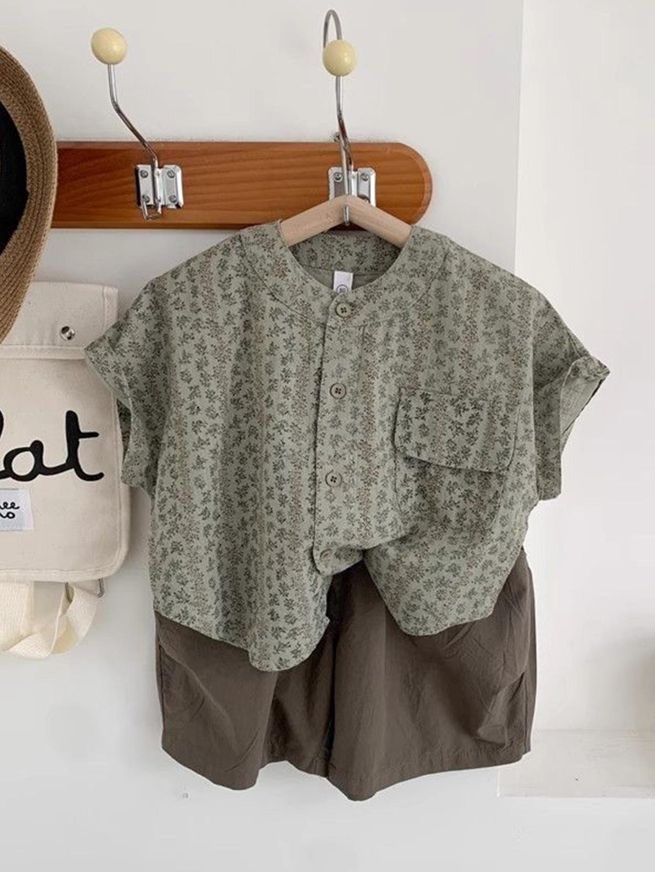 Summer New Boys Floral Shirt Set, Kids Stand Collar Short-Sleeve Shirt + Casual Shorts 2-Piece Outfit, Breathable Children s Clothing XXL зелений
Summer New Boys Floral Shirt Set, Kids Stand Collar Short-Sleeve Shirt + Casual Shorts 2-Piece Outfit, Breathable Children s Clothing XXL зелений