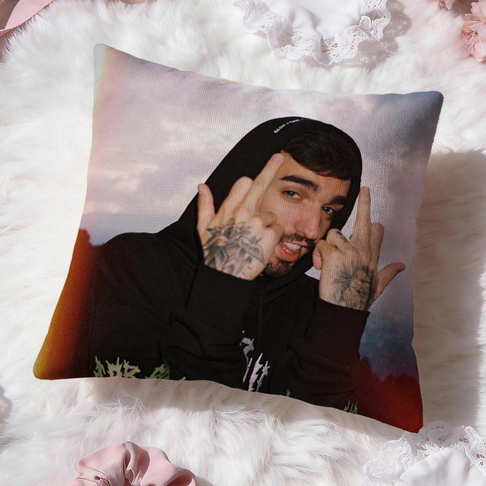 Rels B Skinny Flakk Cushion Cover Premium Comfort Reversible Pillow Cove -Two in One Design for Any Room & Car Interior 30cmx30cm
Rels B Skinny Flakk Cushion Cover Premium Comfort Reversible Pillow Cove -Two in One Design for Any Room & Car Interior 30cmx30cm