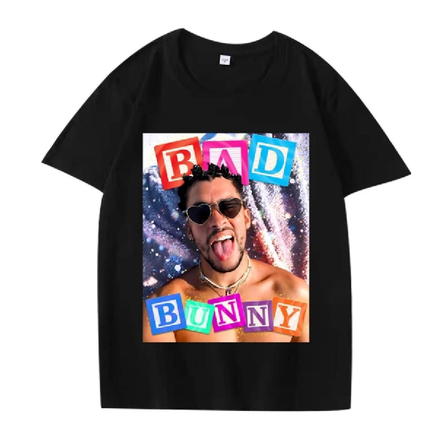 Bad Bunny Classic T Shirt 2025 new men ’s women Oversized 100% Cotton streetwear short sleeve Summer print graphics Unisex tops XXXXXL
Bad Bunny Classic T Shirt 2025 new men ’s women Oversized 100% Cotton streetwear short sleeve Summer print graphics Unisex tops XXXXXL