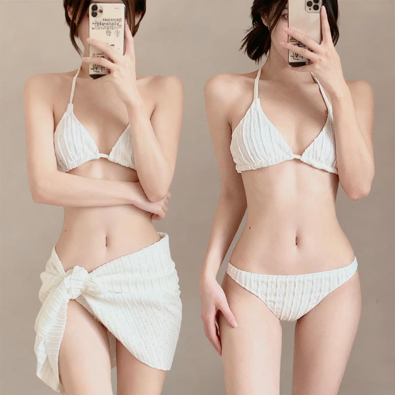 Women s Three-Piece Slimming Bikini Swimsuit - Stylish Tummy-Concealing Swimwear for Vacations & Hot Springs S (suggested 70-85 lbs) белый
Women s Three-Piece Slimming Bikini Swimsuit - Stylish Tummy-Concealing Swimwear for Vacations & Hot Springs S (suggested 70-85 lbs) белый