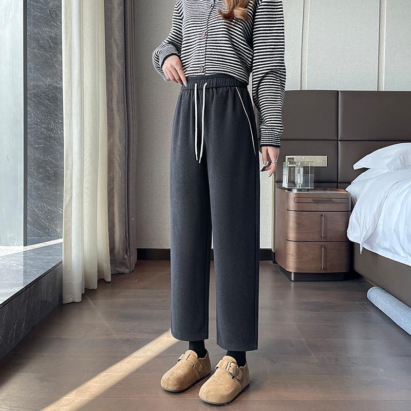Women s Elastic High-Waist Straight Leg Pants - Autumn/Winter Cropped, Narrow or Wide Leg Casual Styles S темно-сірий
Women s Elastic High-Waist Straight Leg Pants - Autumn/Winter Cropped, Narrow or Wide Leg Casual Styles S темно-сірий