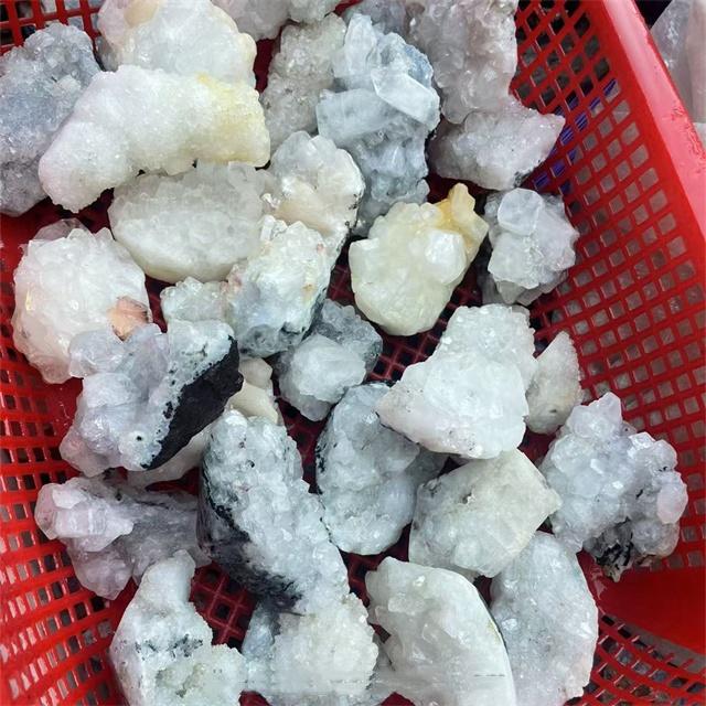 spiritual crystals gemstone healing stones natural rough white apophyllite clusters specimen for Decor 40-60mm
spiritual crystals gemstone healing stones natural rough white apophyllite clusters specimen for Decor 40-60mm