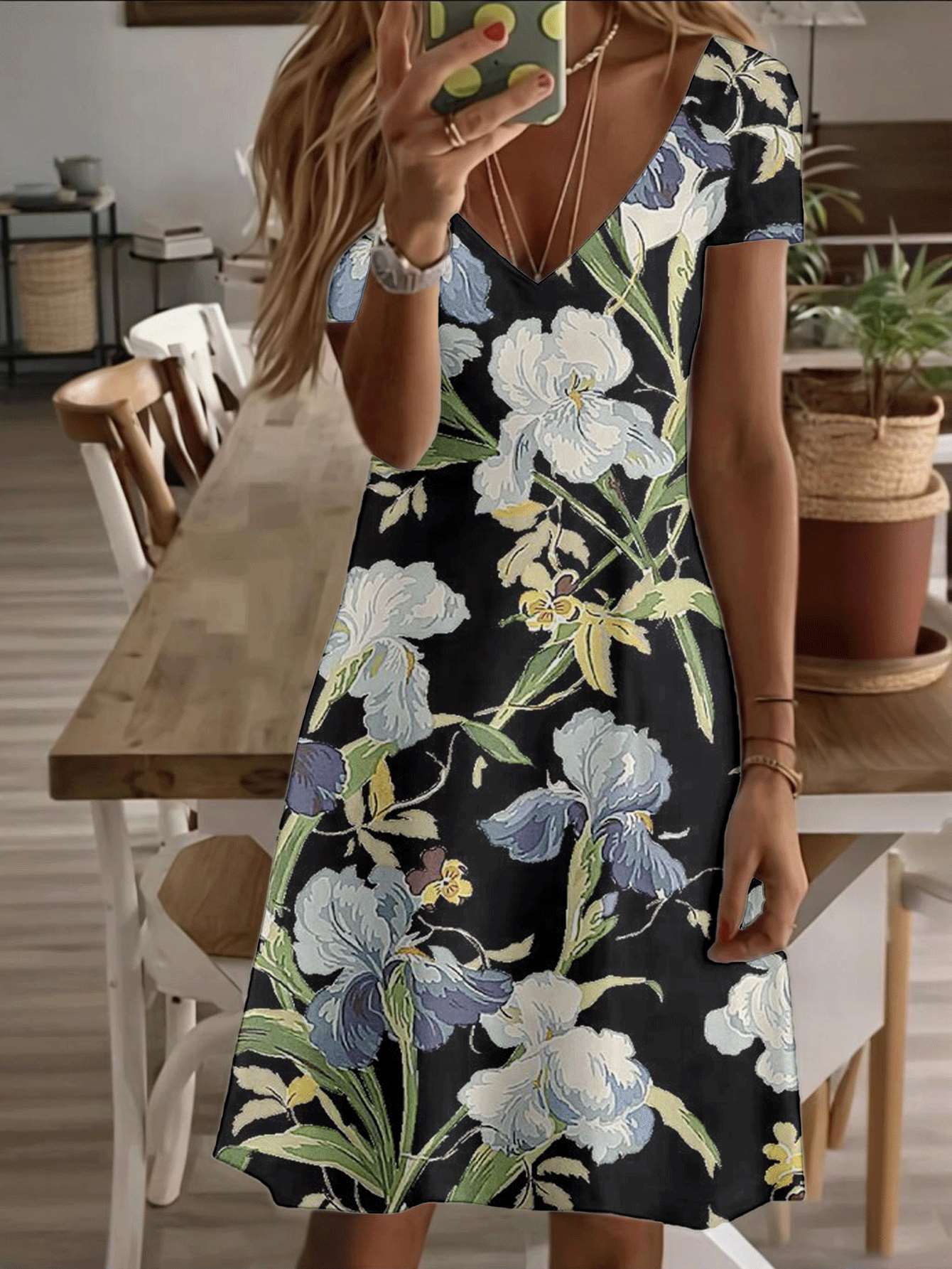 Vneck shortsleeve midi dress Iris floral print pattern 3D premium printing durable elegant casual fashion summer outfit comfortable breathable fabric S дубильна кора
Vneck shortsleeve midi dress Iris floral print pattern 3D premium printing durable elegant casual fashion summer outfit comfortable breathable fabric S дубильна кора