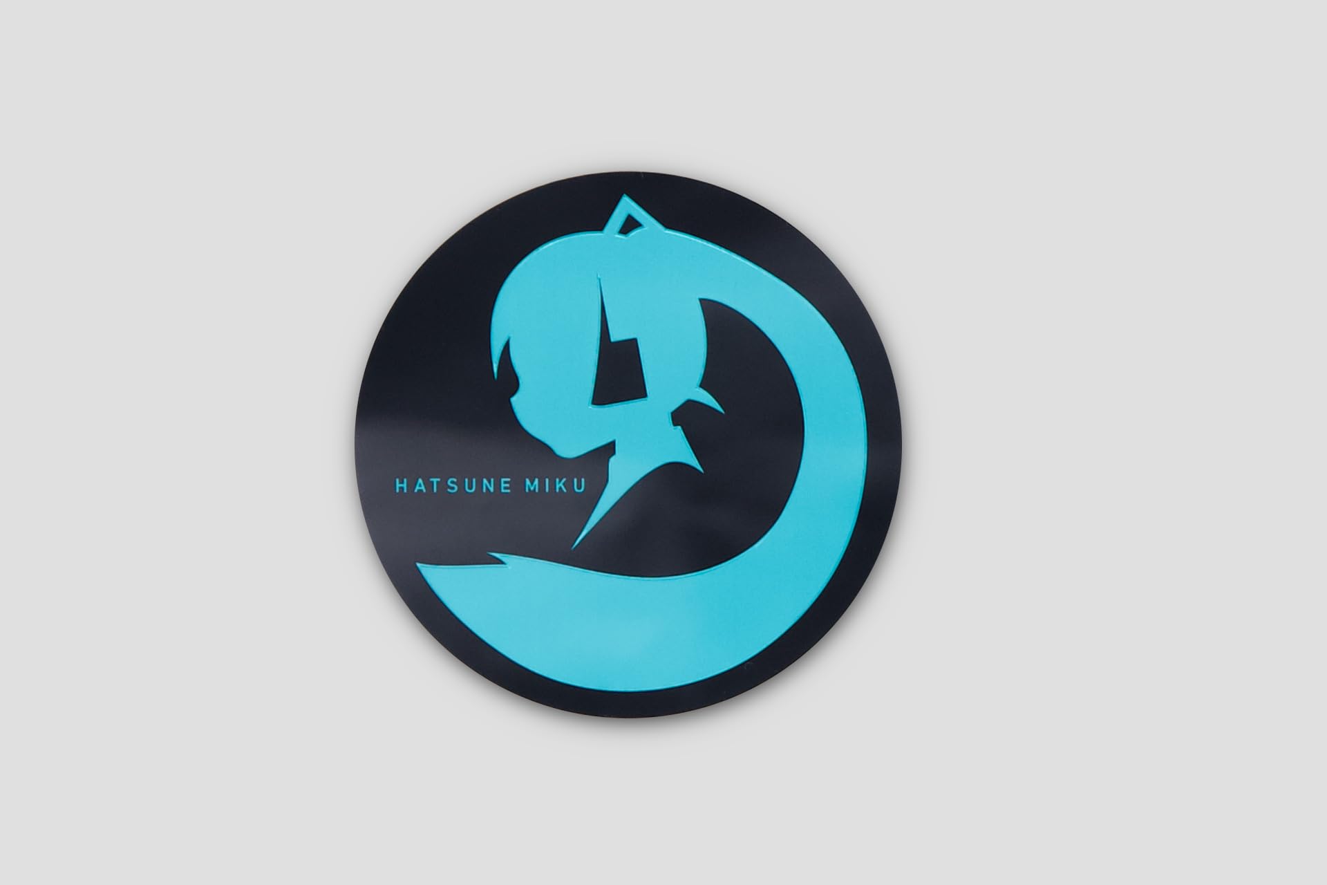 Daihatsu Hatsune Miku 3D-Like Emblem (Side Silhouette Ver.) 3D Style Seal Sticker Car Round Blue Black Metallic
Daihatsu Hatsune Miku 3D-Like Emblem (Side Silhouette Ver.) 3D Style Seal Sticker Car Round Blue Black Metallic