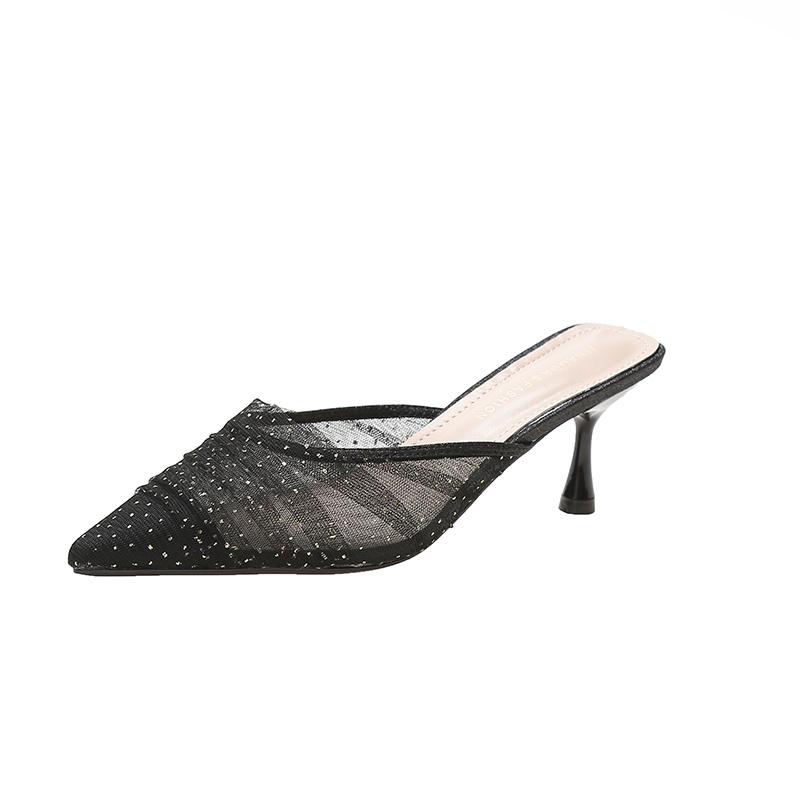 Модные женские модные босоножки Baotou, осенние, новые, с острым носком, мелким горлом, со стразами, кружевные, темпераментные, высокие каблуки 39 чёрный
Модные женские модные босоножки Baotou, осенние, новые, с острым носком, мелким горлом, со стразами, кружевные, темпераментные, высокие каблуки 39 чёрный