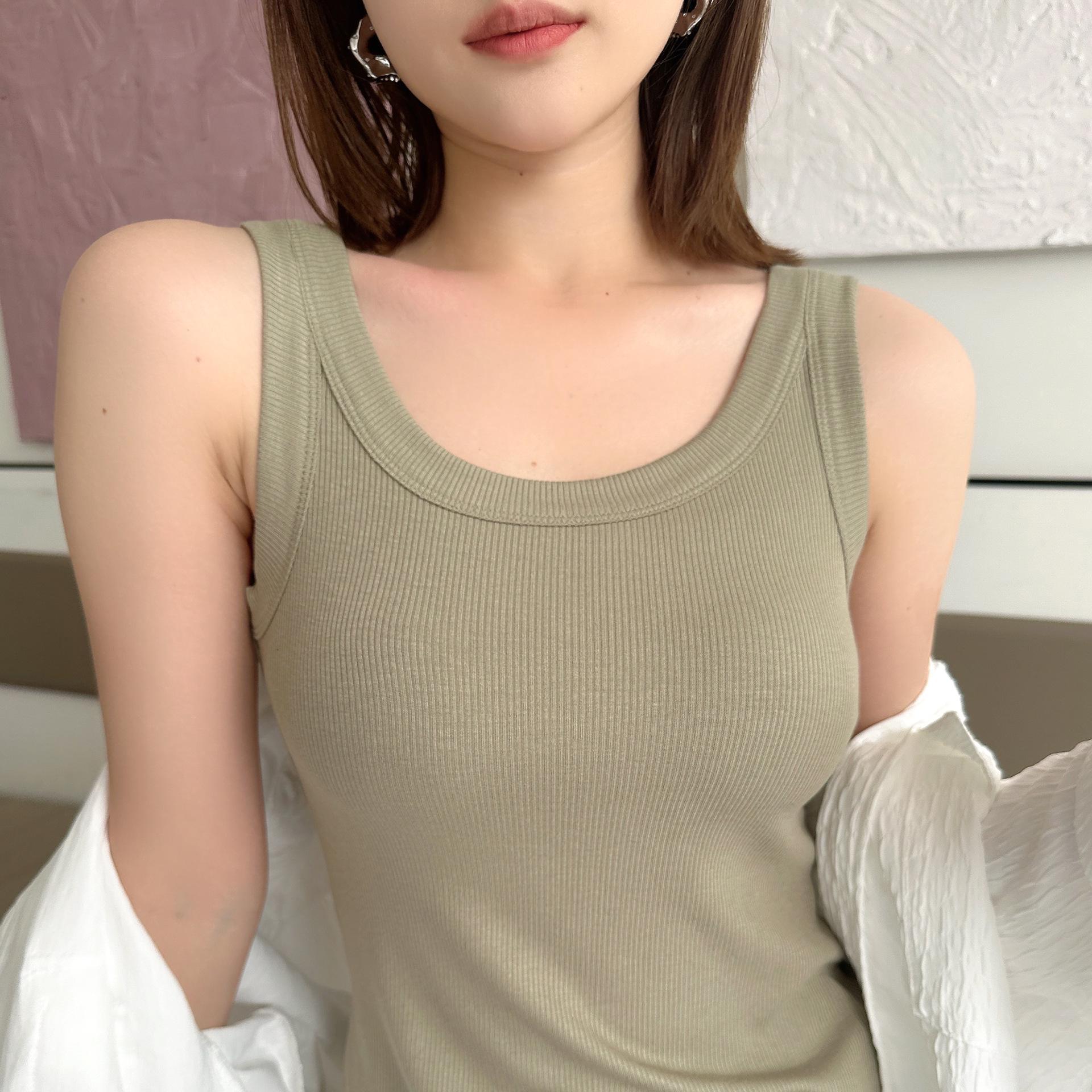 Женский пикантный облегающий рубчатый топ-майка - Защита от обнажения, широкие бретели, универсальная летняя майка XXL
Женский пикантный облегающий рубчатый топ-майка - Защита от обнажения, широкие бретели, универсальная летняя майка XXL