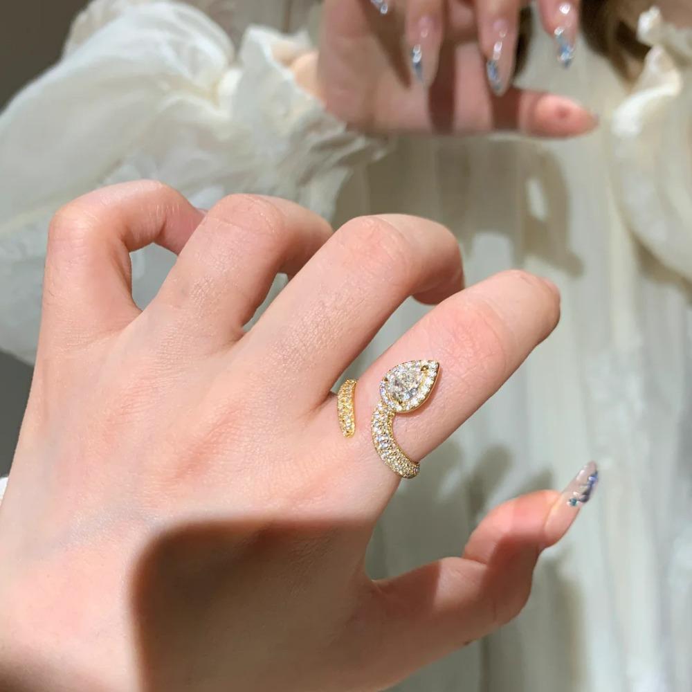 Women Vintage Snake Jewelry Set Marquise Diamond Ring Serpent Ear Cuff Scepter Pendant Necklace No Piercing
Women Vintage Snake Jewelry Set Marquise Diamond Ring Serpent Ear Cuff Scepter Pendant Necklace No Piercing