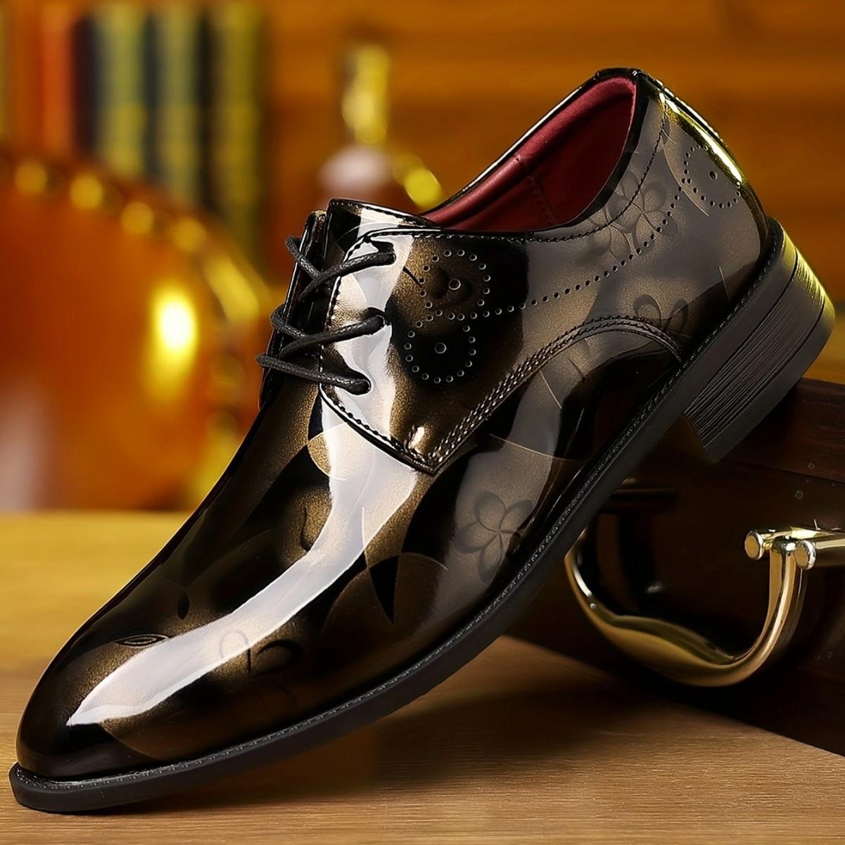 Мужская деловая обувь, модная кожаная обувь в британском стиле, новая тенденция, повседневная кожаная обувь, универсальная лакированная кожаная обувь золотого цвета для платья 38
Мужская деловая обувь, модная кожаная обувь в британском стиле, новая тенденция, повседневная кожаная обувь, универсальная лакированная кожаная обувь золотого цвета для платья 38