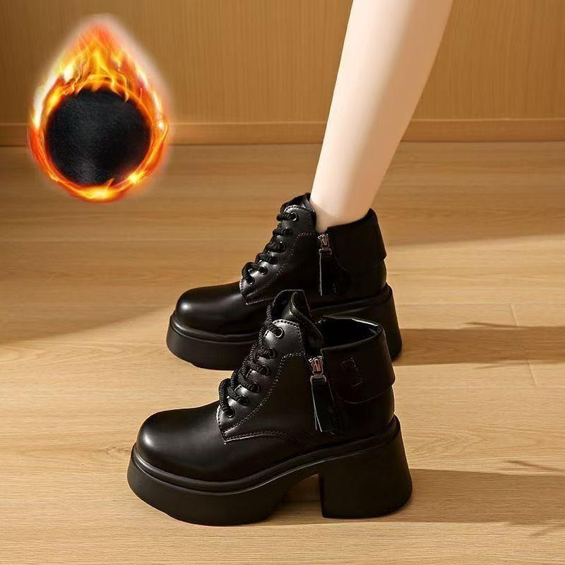 Women s lightweight comfortable cold warm padded snow boots non-slip wear outdoor leisure sports British style Martin cotton boots 40
Women s lightweight comfortable cold warm padded snow boots non-slip wear outdoor leisure sports British style Martin cotton boots 40