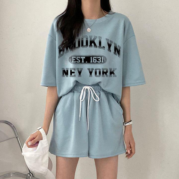 Women‘s Casual Sports 2 Piece Cloth Set Loose Short Sleeve Top & Shorts Letter Printed Cotton Outfit XXXL
Women‘s Casual Sports 2 Piece Cloth Set Loose Short Sleeve Top & Shorts Letter Printed Cotton Outfit XXXL