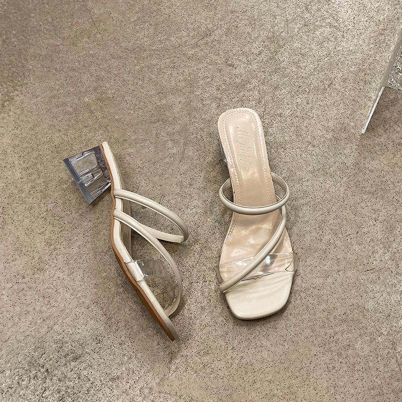 Coarse heel one-word drag women s outer wear fashion spring and summer 2025 new transparent crystal high heels temperament fairy style 40
Coarse heel one-word drag women s outer wear fashion spring and summer 2025 new transparent crystal high heels temperament fairy style 40