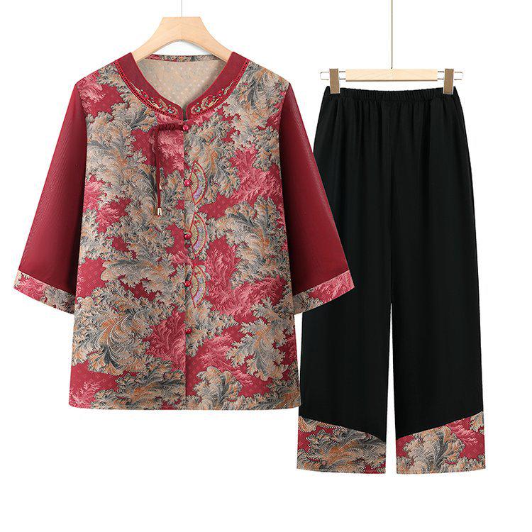 Grandma s Summer Seven-Sleeve Chinese Suit: Traditional Two-Piece Women s Set 4XL 130-145 lbs
Grandma s Summer Seven-Sleeve Chinese Suit: Traditional Two-Piece Women s Set 4XL 130-145 lbs