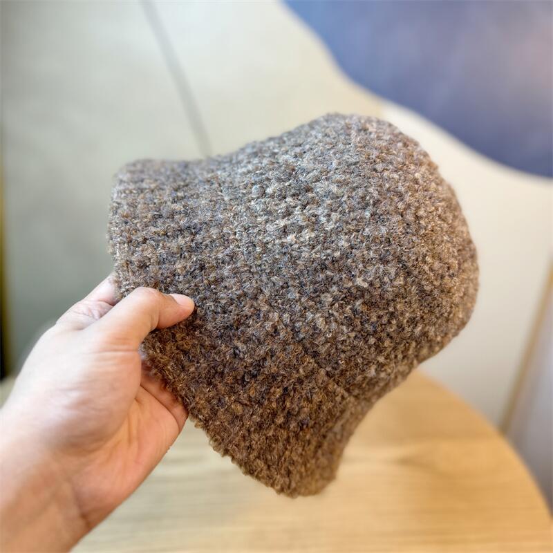 Вязаная шапка из шерсти с плавным переходом цвета, женская, осенне-зимняя, универсальная, шапка-ведро, ретро, теплая шапка рыбака Adult average size adjustable темно-коричневого
Вязаная шапка из шерсти с плавным переходом цвета, женская, осенне-зимняя, универсальная, шапка-ведро, ретро, теплая шапка рыбака Adult average size adjustable темно-коричневого