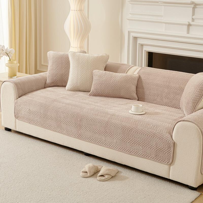 Thickened Crystal Velvet Sofa Cushion Autumn And Winter New Warm High Feeling Straight Row Sofa Plush Seat Cushion Cover Cloth 70*70cm
Thickened Crystal Velvet Sofa Cushion Autumn And Winter New Warm High Feeling Straight Row Sofa Plush Seat Cushion Cover Cloth 70*70cm