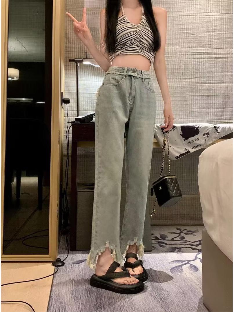 Женские джинсы с завышенной талией, необработанным краем, укороченные - Стройнящие, Свободные, Универсальные, Прямого кроя для миниатюрных на весну 2XL синий
Женские джинсы с завышенной талией, необработанным краем, укороченные - Стройнящие, Свободные, Универсальные, Прямого кроя для миниатюрных на весну 2XL синий