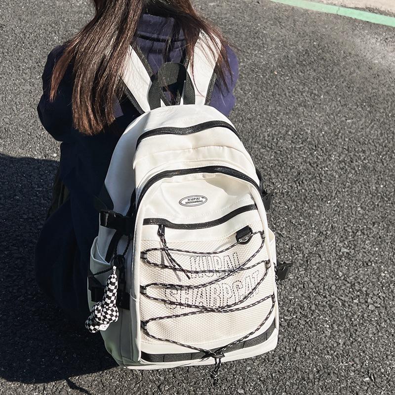 Гонконгская уличная пара нейлоновый рюкзак унисекс рюкзак для учеников средней школы, старшеклассников, студентов, классная сумка белый
Гонконгская уличная пара нейлоновый рюкзак унисекс рюкзак для учеников средней школы, старшеклассников, студентов, классная сумка белый