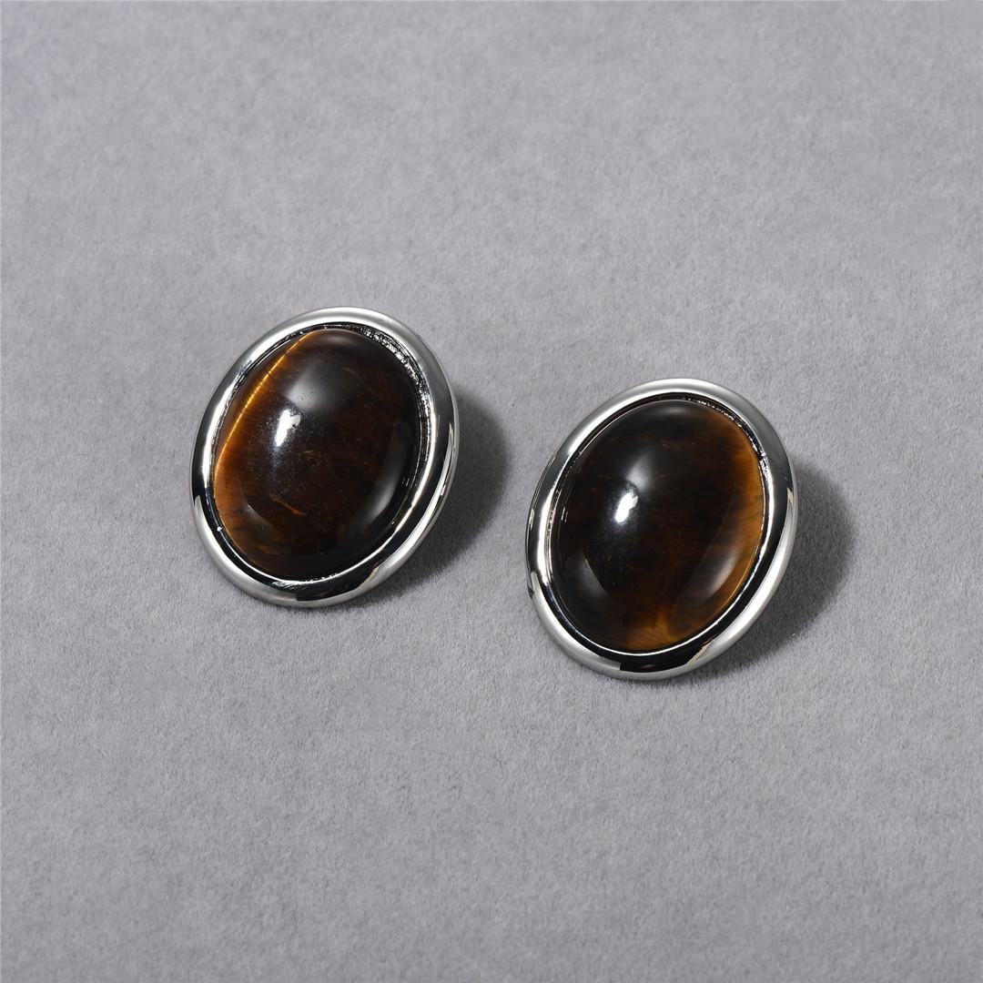 Round Copper-Plated Platinum Inlaid With Natural White Fritillary Tiger S Eye Stone S925 Silver Needle Stud Earrings, High-End Earrings For Women
Round Copper-Plated Platinum Inlaid With Natural White Fritillary Tiger S Eye Stone S925 Silver Needle Stud Earrings, High-End Earrings For Women