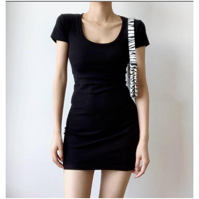 Pure desire style U-neck low-cut T-shirt hip skirt black dress women s tight sexy short skirt slim and thin bottoming skirt L чорний
Pure desire style U-neck low-cut T-shirt hip skirt black dress women s tight sexy short skirt slim and thin bottoming skirt L чорний
