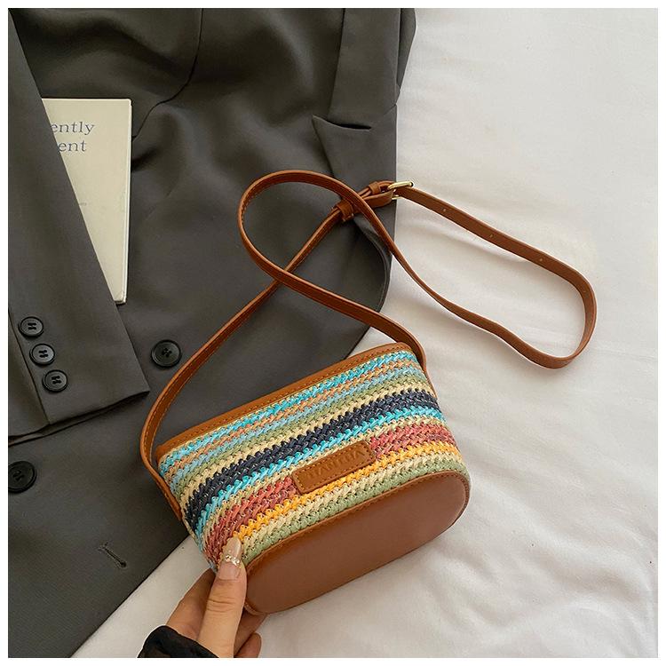 Trend fashion contrasting colors rainbow woven bag 2025 new bag women s summer high value fashion shoulder messenger bag різнокольоровий
Trend fashion contrasting colors rainbow woven bag 2025 new bag women s summer high value fashion shoulder messenger bag різнокольоровий