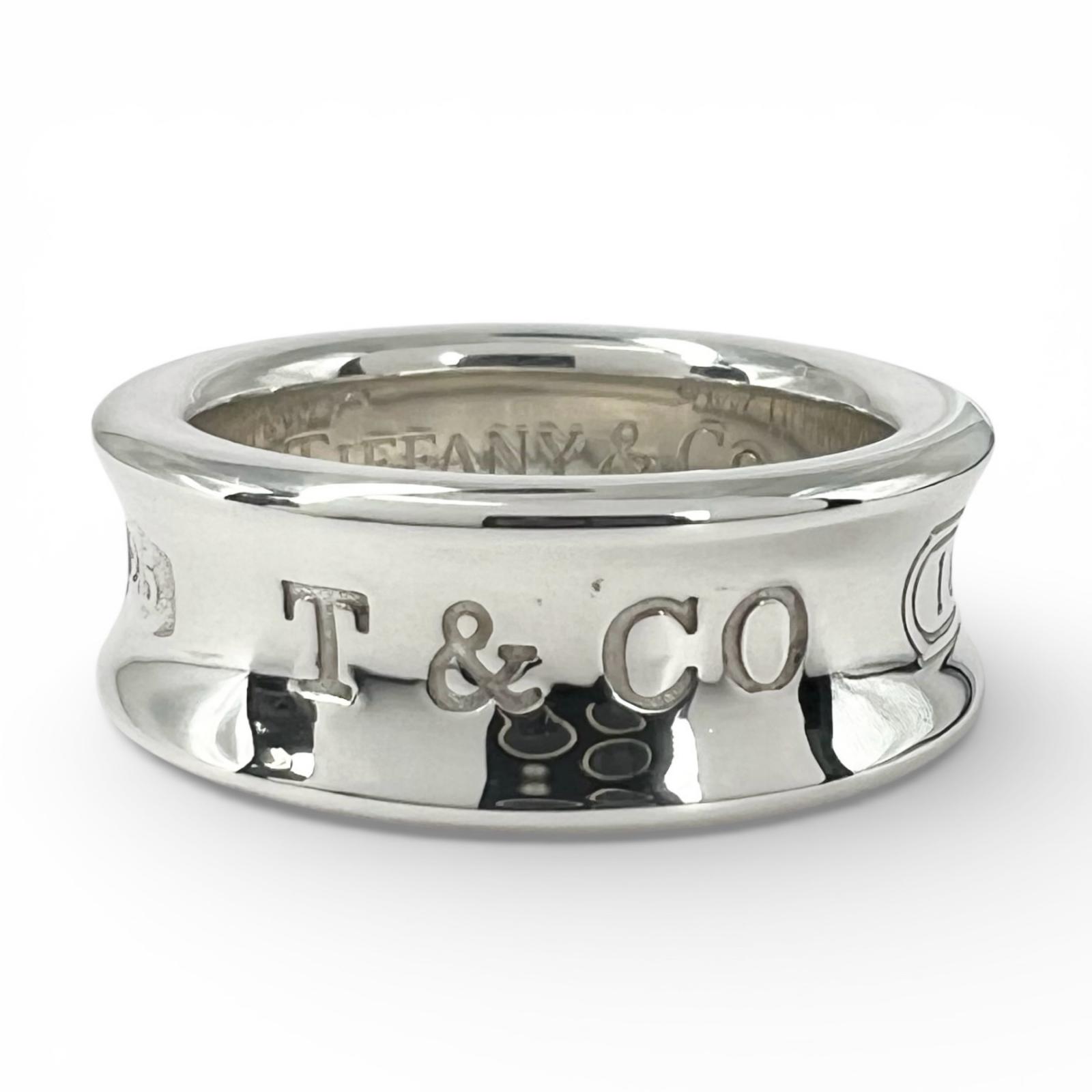 TIFFANY&Co. 1837 Срібний перстень Жіночий б/в
TIFFANY&Co. 1837 Срібний перстень Жіночий б/в