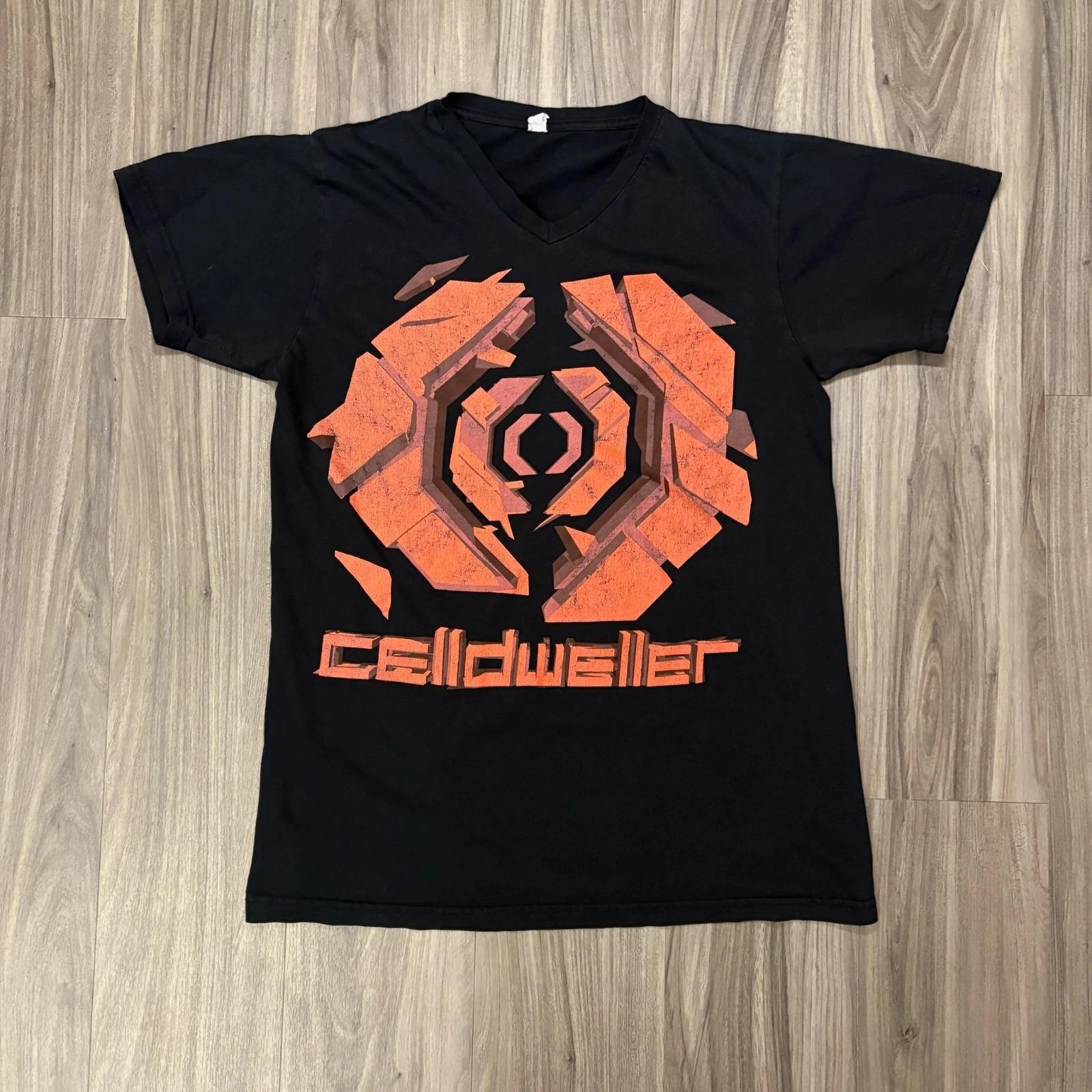 Y2K Band Merch Celldweller Graphic V Neck T Shirt Black Industrial Metal Size S S
Y2K Band Merch Celldweller Graphic V Neck T Shirt Black Industrial Metal Size S S