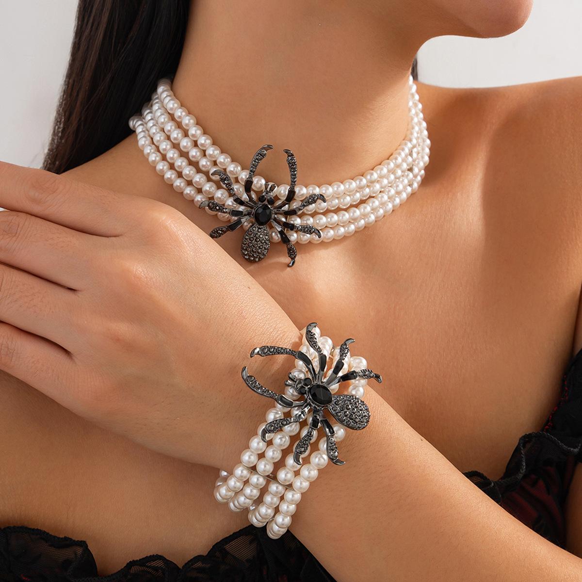 Dark wind spider imitation pearl multi-layer choker collarbone chain, gothic micro-beaded necklace for women
Dark wind spider imitation pearl multi-layer choker collarbone chain, gothic micro-beaded necklace for women