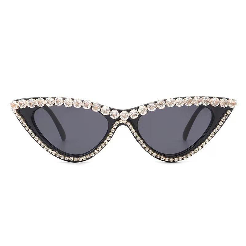 Vintage Luxury Diamond Cateye Sunglasses for Women Black/Pink Frame Brand Designer Bling Bling Cat Eye Sun Glasses Eyewear чорний
Vintage Luxury Diamond Cateye Sunglasses for Women Black/Pink Frame Brand Designer Bling Bling Cat Eye Sun Glasses Eyewear чорний