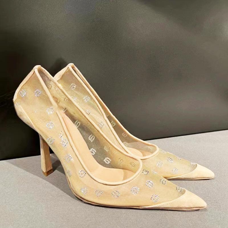 Supply high a-word diamond letter high heels, breathable mesh high heels single shoes, solid color rhinestone letter high heels 40
Supply high a-word diamond letter high heels, breathable mesh high heels single shoes, solid color rhinestone letter high heels 40