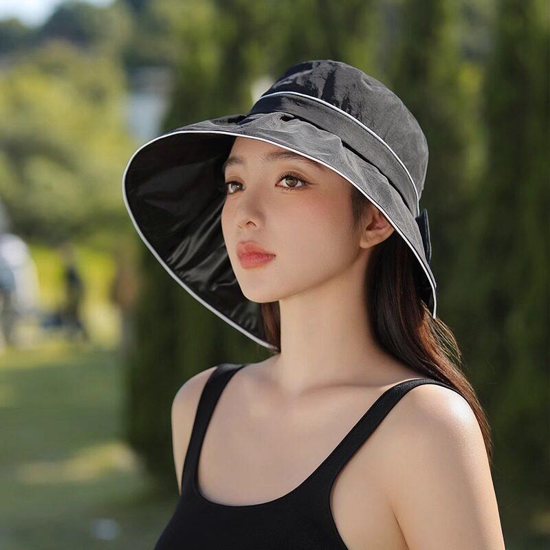 Large Brim Sun Protection Black Vinyl Sun Hat UV Protection Sun Hat for Women Versatile Bow Sun Hat One Size
Large Brim Sun Protection Black Vinyl Sun Hat UV Protection Sun Hat for Women Versatile Bow Sun Hat One Size