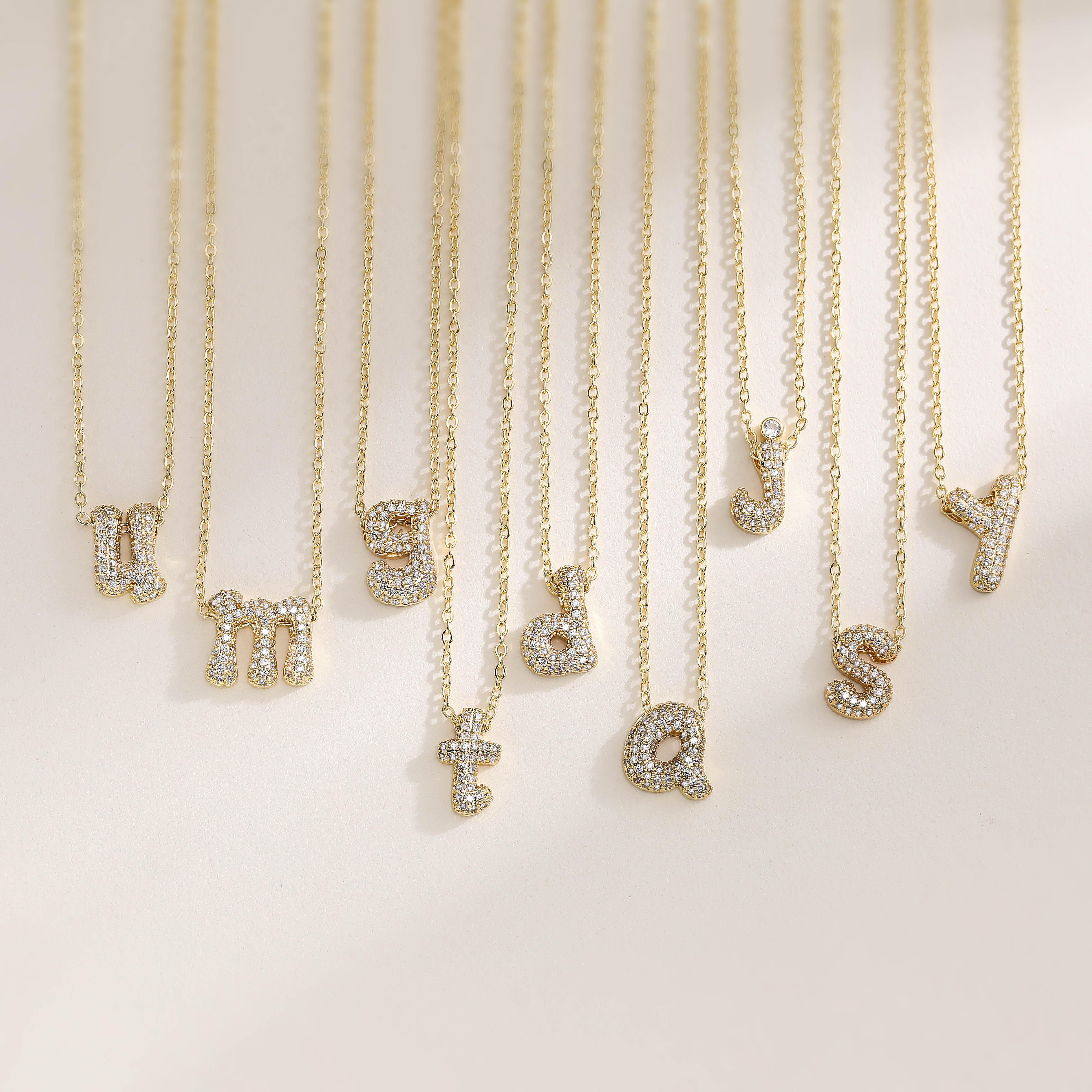 Minimalist Lowercase Initial Pendant Necklace Unisex Fashionable Golden/Coppery Zirconia Letter Chain Necklace Jewellery 1 Pc z&40cm золотистий
Minimalist Lowercase Initial Pendant Necklace Unisex Fashionable Golden/Coppery Zirconia Letter Chain Necklace Jewellery 1 Pc z&40cm золотистий