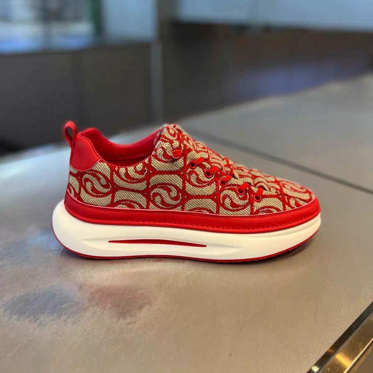 New autumn niche printed cloth shoes student sports leisure heightening thick baseplate shoes 36 красный
New autumn niche printed cloth shoes student sports leisure heightening thick baseplate shoes 36 красный