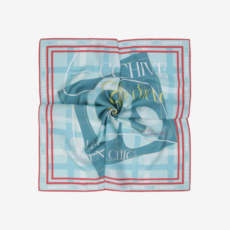 CC collect silk printed square scarf BL_C254PHA001 single type
CC collect silk printed square scarf BL_C254PHA001 single type