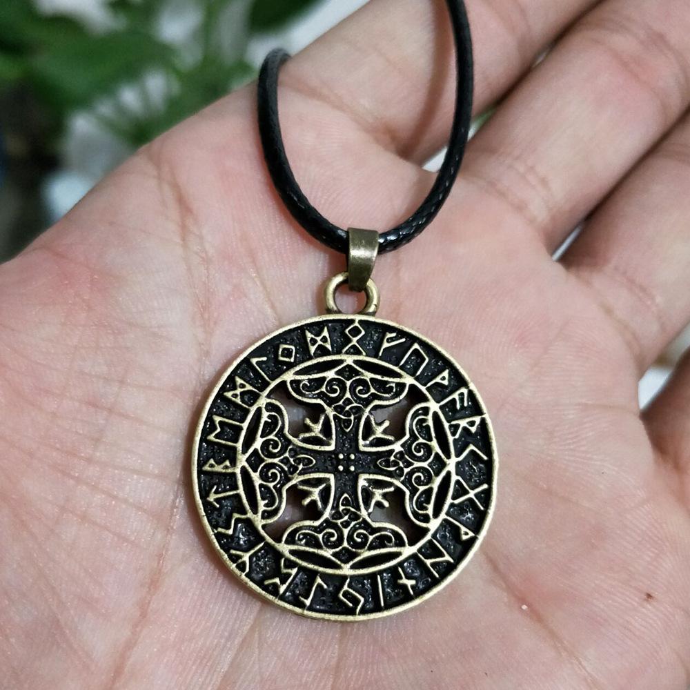 Кулон-амулет Викинг Душа Дракона Нордический Рунический Мужское Ожерелье
Кулон-амулет Викинг Душа Дракона Нордический Рунический Мужское Ожерелье