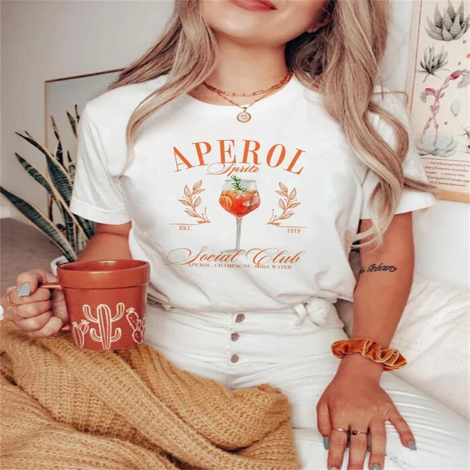 Women s Summer Fun Social Club Print Pattern Basic Cartoon T-Shirt Fashion Clothing Short Sleeved Casual Style Fashion 90s T-Shi XXXXXL білий
Women s Summer Fun Social Club Print Pattern Basic Cartoon T-Shirt Fashion Clothing Short Sleeved Casual Style Fashion 90s T-Shi XXXXXL білий
