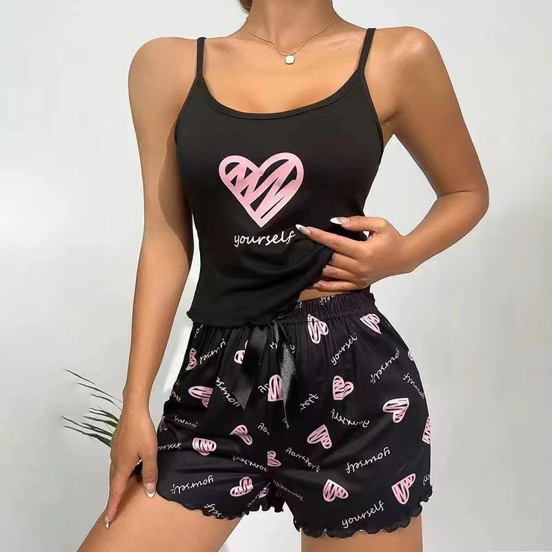 Summer Women s Milk Silk Sleeveless Camisole Shorts Pajama Set with Heart Print Casual Sleepwear Two-Piece Set XL рожевий
Summer Women s Milk Silk Sleeveless Camisole Shorts Pajama Set with Heart Print Casual Sleepwear Two-Piece Set XL рожевий