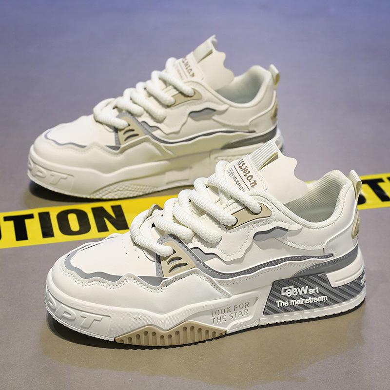 2025 winter new board shoes men s versatile casual Korean version students breathable inner height increase white shoes running sports tide 44
2025 winter new board shoes men s versatile casual Korean version students breathable inner height increase white shoes running sports tide 44