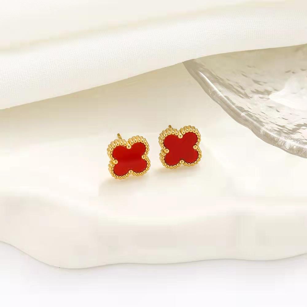 Высококачественные серьги с четырехлистным клевером, легкие роскошные модные индивидуальные серьги 18 карат, не теряют цвет 18K красный
Высококачественные серьги с четырехлистным клевером, легкие роскошные модные индивидуальные серьги 18 карат, не теряют цвет 18K красный