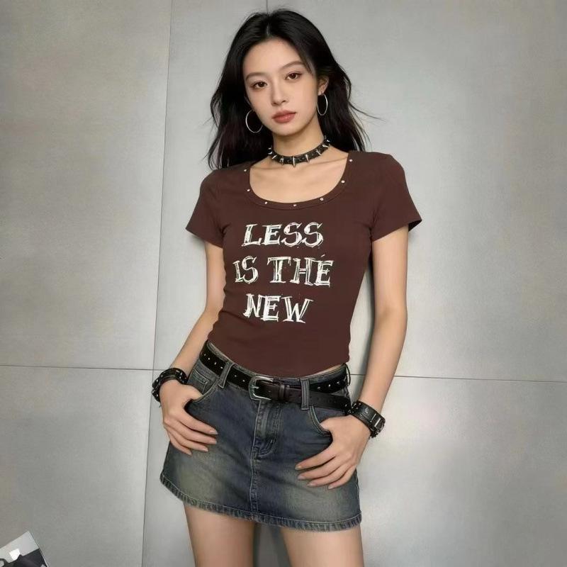Women s Summer U-Neck Slim Fit Graphic T-Shirt: American Street Style One Size чёрный
Women s Summer U-Neck Slim Fit Graphic T-Shirt: American Street Style One Size чёрный