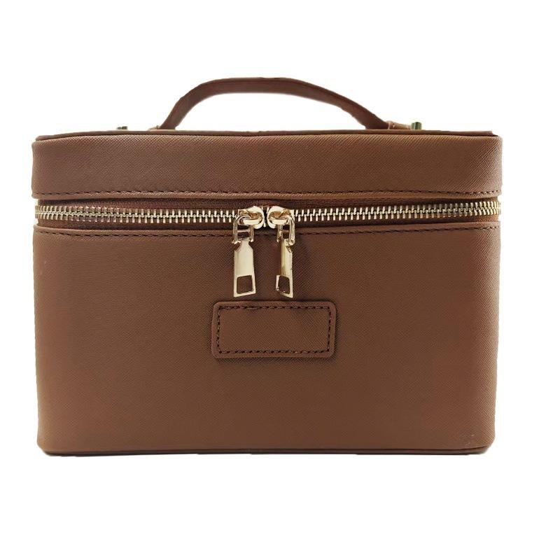 Fashion PU Travel Supplies Storage Bags Large Capacity Travel Makeup Case Organizer For Women Toiletry Bags for Girls Traveling 21x12x14cm коричневий
Fashion PU Travel Supplies Storage Bags Large Capacity Travel Makeup Case Organizer For Women Toiletry Bags for Girls Traveling 21x12x14cm коричневий