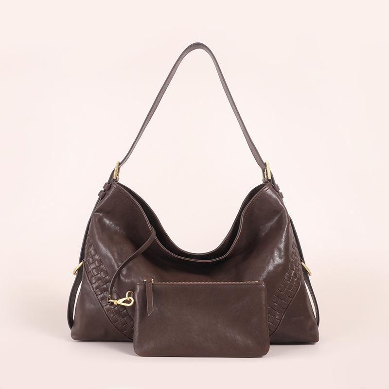 Harajuku Style Art Japanese Tote Bag Women s New Leather Light Commuting Large-capacity Single-shoulder Cross-body High-quality Feeling 40x10x27cm
Harajuku Style Art Japanese Tote Bag Women s New Leather Light Commuting Large-capacity Single-shoulder Cross-body High-quality Feeling 40x10x27cm