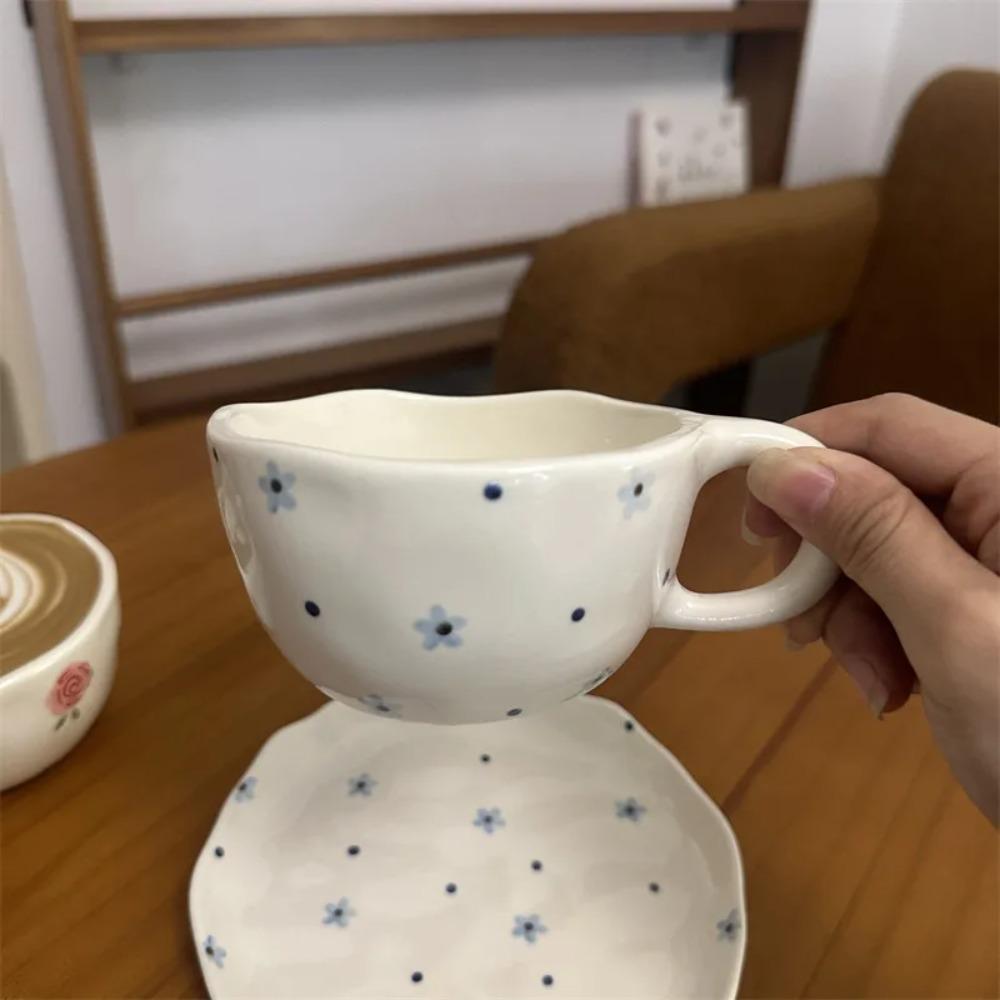 Painting flowers, ceramic cups, plates, hand pinching irregular coffee cups 200-400ml квітковий колір друку
Painting flowers, ceramic cups, plates, hand pinching irregular coffee cups 200-400ml квітковий колір друку