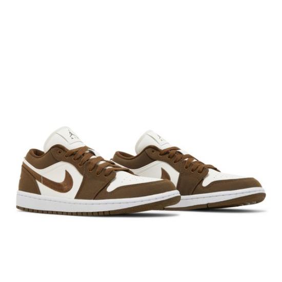 Air Jordan Wmns Air Jordan 1 Low SE Світла Олива DV0426-301 EU 40 коричневий
Air Jordan Wmns Air Jordan 1 Low SE Світла Олива DV0426-301 EU 40 коричневий