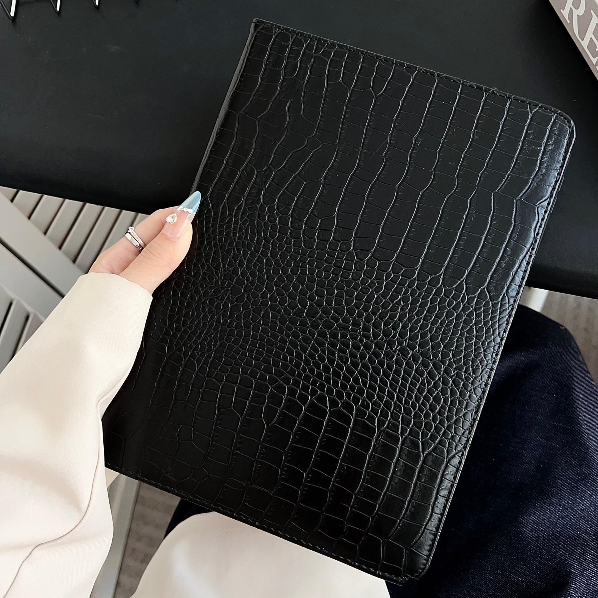 iPad Air 10th Gen (2025) Crocodile Pattern Book-Style Black Coffee Case iPad 11th Gen 2025 (A16) чёрный
iPad Air 10th Gen (2025) Crocodile Pattern Book-Style Black Coffee Case iPad 11th Gen 2025 (A16) чёрный