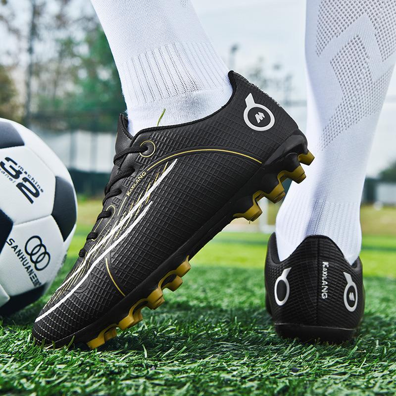 R-BAO football shoes men s broken nails C Luo mid-to-high-end AG round nails youth student competition non-slip and wear-resistant training shoes 33
R-BAO football shoes men s broken nails C Luo mid-to-high-end AG round nails youth student competition non-slip and wear-resistant training shoes 33