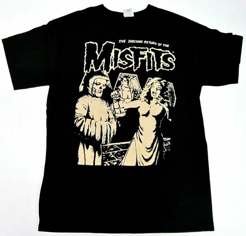 The Shocking Return Of The MISFITS T-shirt Danzig Horror Punk Tee Men s New Unisex T-Shirt XXXL
The Shocking Return Of The MISFITS T-shirt Danzig Horror Punk Tee Men s New Unisex T-Shirt XXXL